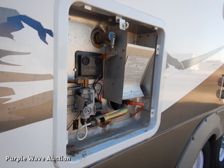 image for item FF9103 2008 Forest River Sierra camper