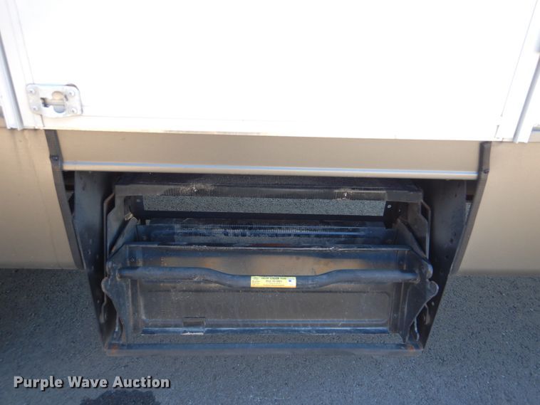 image for item FF9103 2008 Forest River Sierra camper