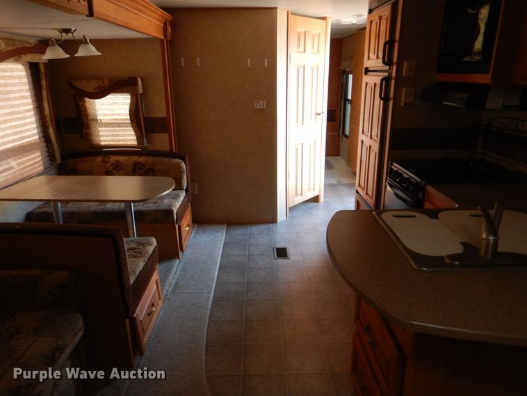 image for item FF9103 2008 Forest River Sierra camper