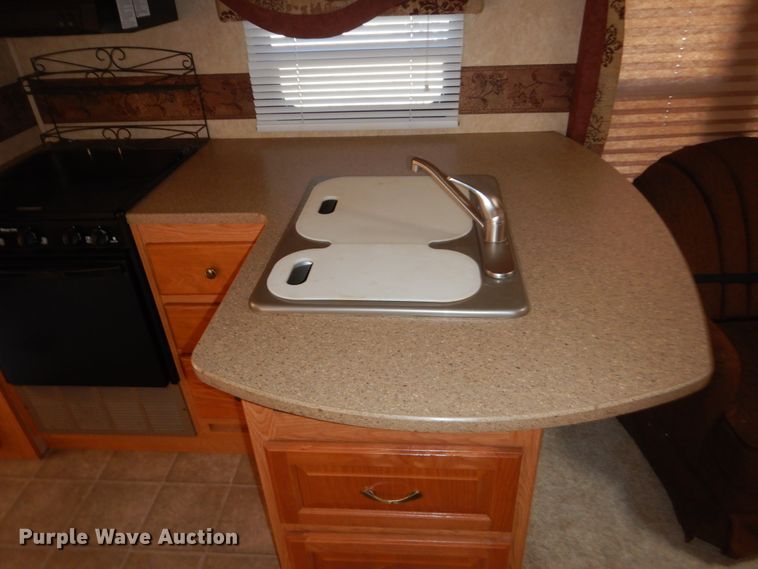 image for item FF9103 2008 Forest River Sierra camper