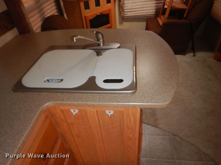 image for item FF9103 2008 Forest River Sierra camper