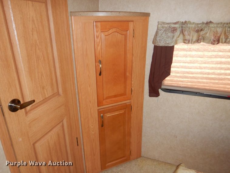 image for item FF9103 2008 Forest River Sierra camper