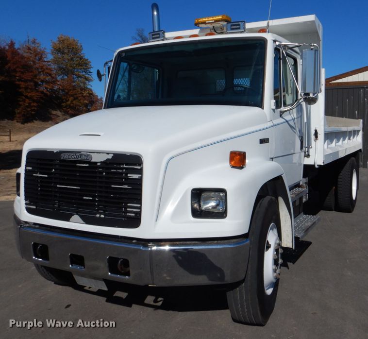 image for item FF9105 1994 Freightliner FL70 dump truck