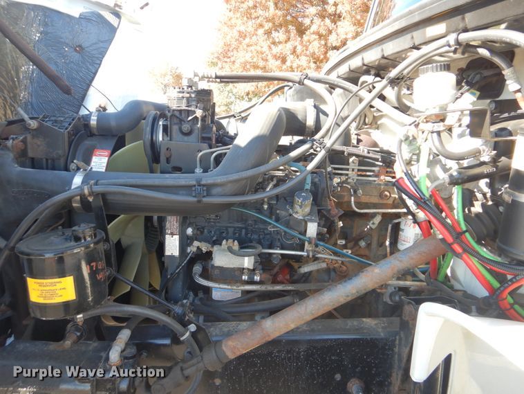 image for item FF9105 1994 Freightliner FL70 dump truck