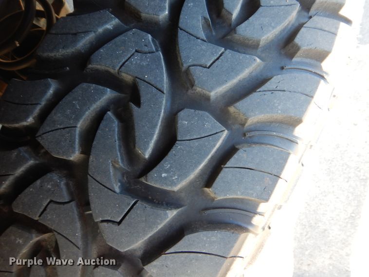 image for item FF9108 2011 Dodge Ram 1500 Crew Cab pickup truck