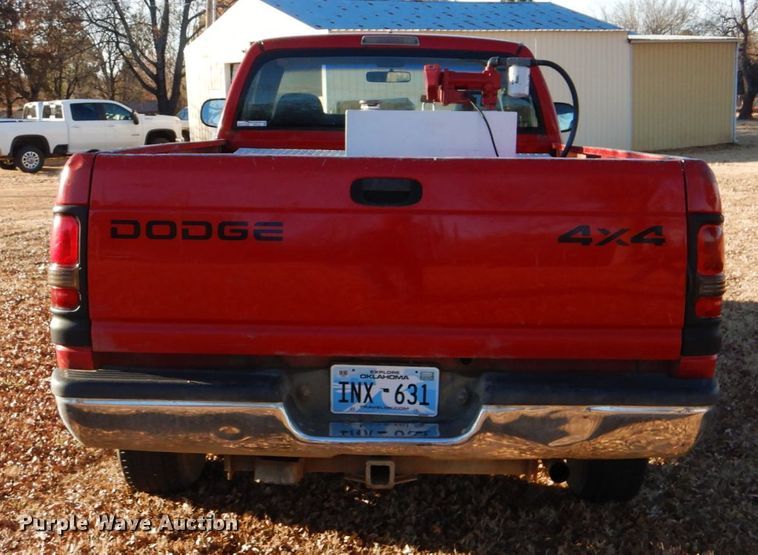 image for item FF9125 2001 Dodge Ram 1500 pickup truck