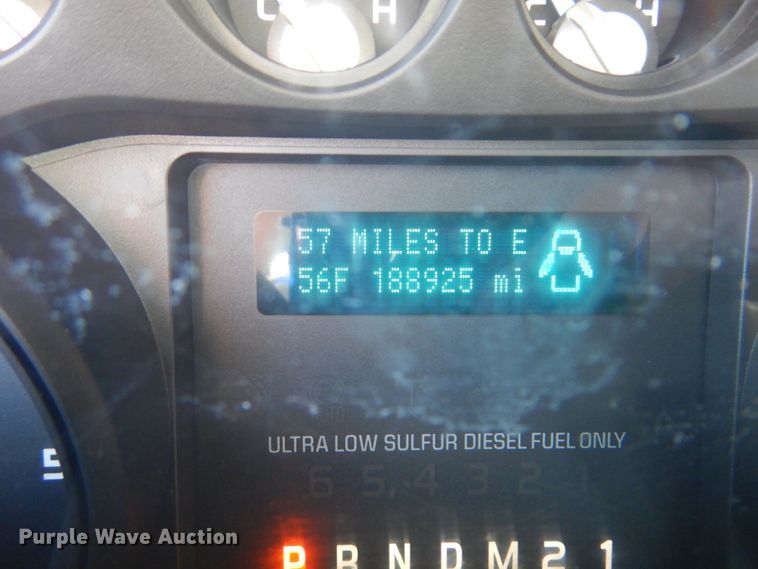 image for item FF9129 2011 Ford F550 Super Duty bucket truck