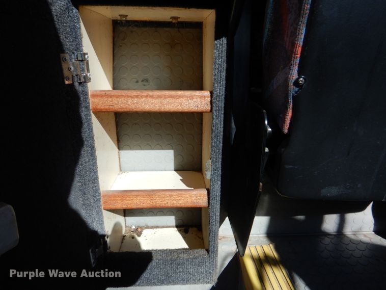 image for item FF9130 1998 Van Hool T945 coach bus