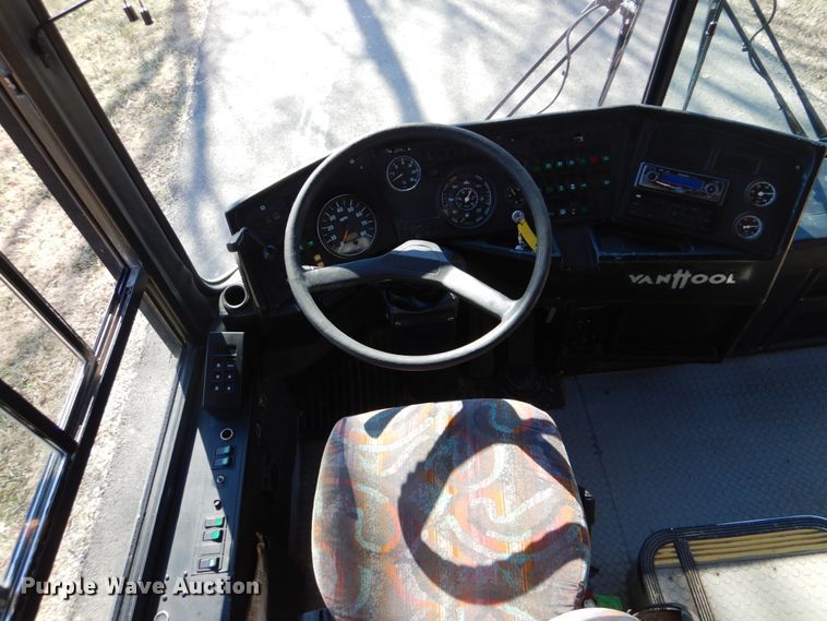 image for item FF9130 1998 Van Hool T945 coach bus