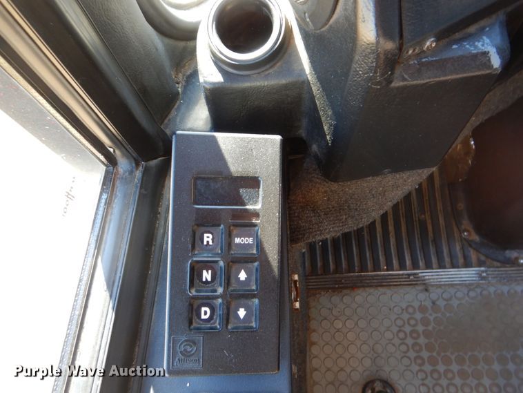 image for item FF9130 1998 Van Hool T945 coach bus