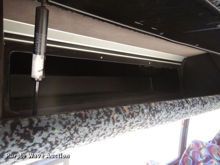 image for item FF9130 1998 Van Hool T945 coach bus