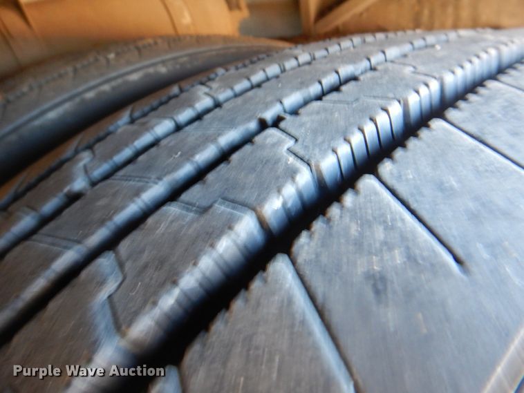 image for item FF9130 1998 Van Hool T945 coach bus