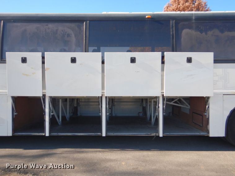 image for item FF9130 1998 Van Hool T945 coach bus