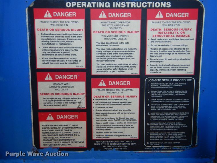 image for item FF9131 1996 International 2574 crane truck