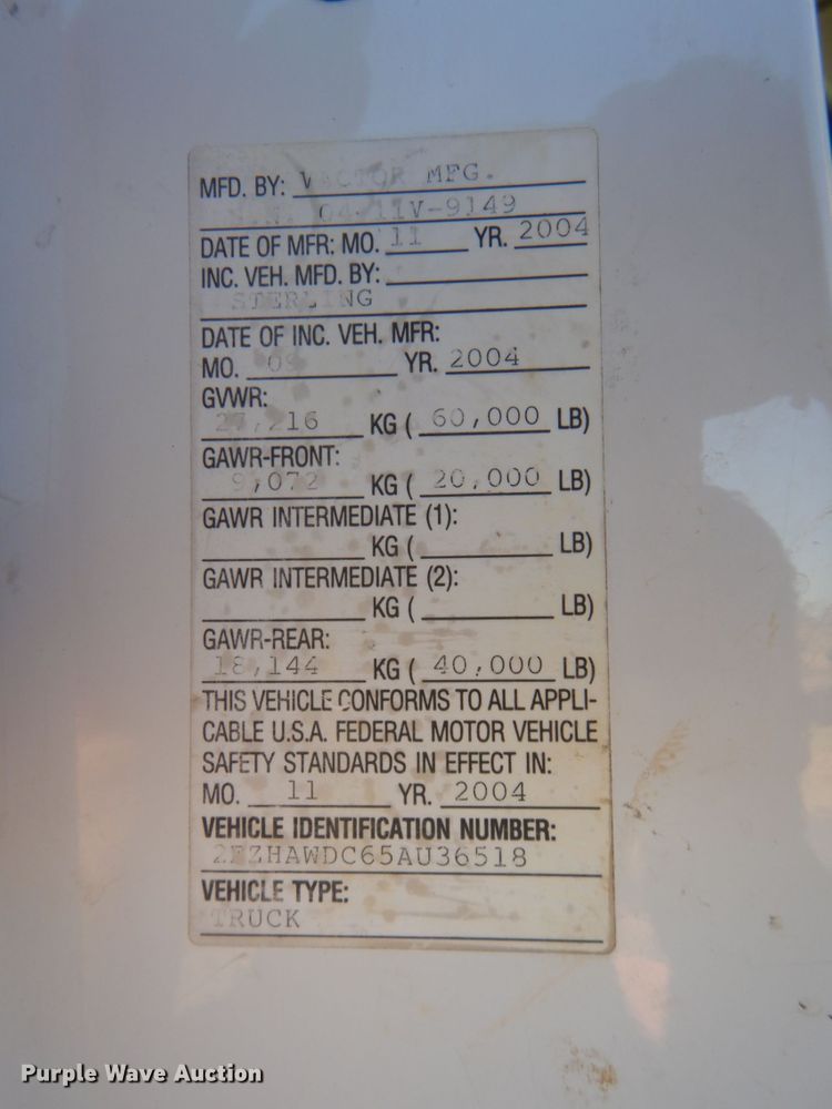 image for item FF9132 2005 Sterling L-Line vacuum truck