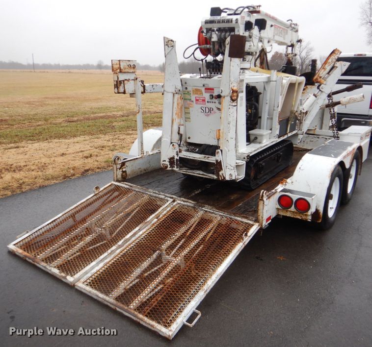 image for item FF9147 2003 SDP EZH3P22H mini digger derrick