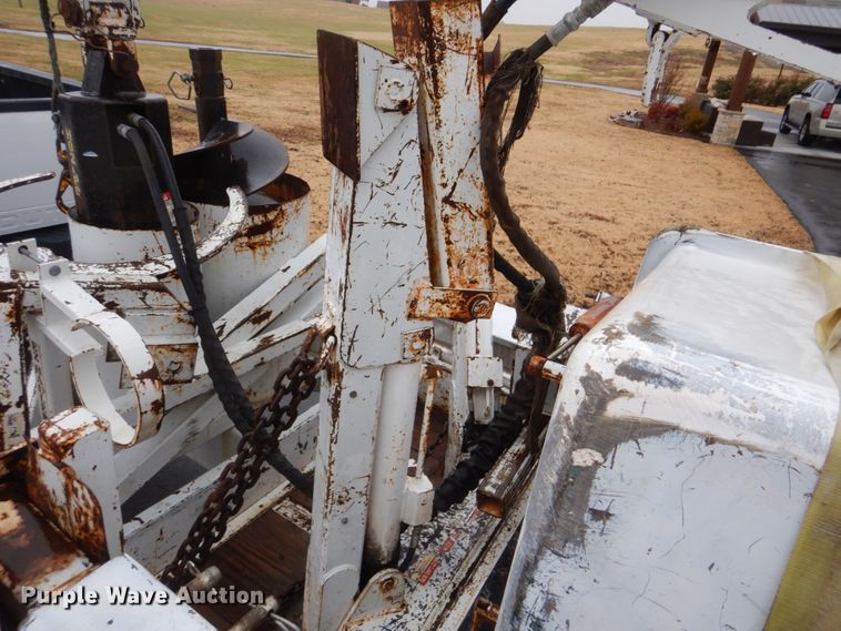 image for item FF9147 2003 SDP EZH3P22H mini digger derrick