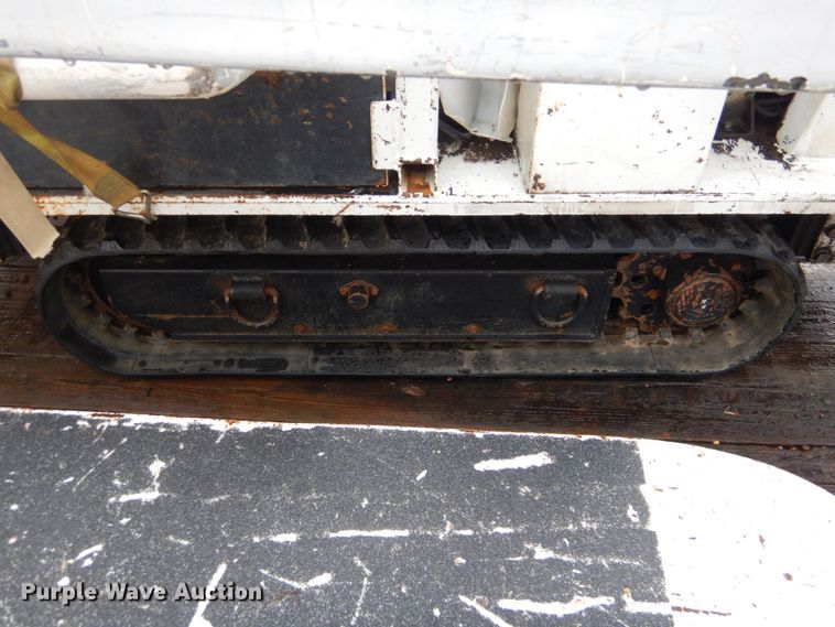 image for item FF9147 2003 SDP EZH3P22H mini digger derrick