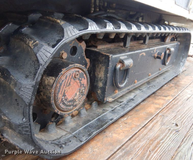 image for item FF9147 2003 SDP EZH3P22H mini digger derrick