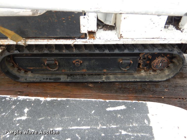 image for item FF9147 2003 SDP EZH3P22H mini digger derrick