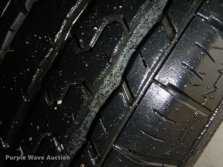 image for item FF9147 2003 SDP EZH3P22H mini digger derrick