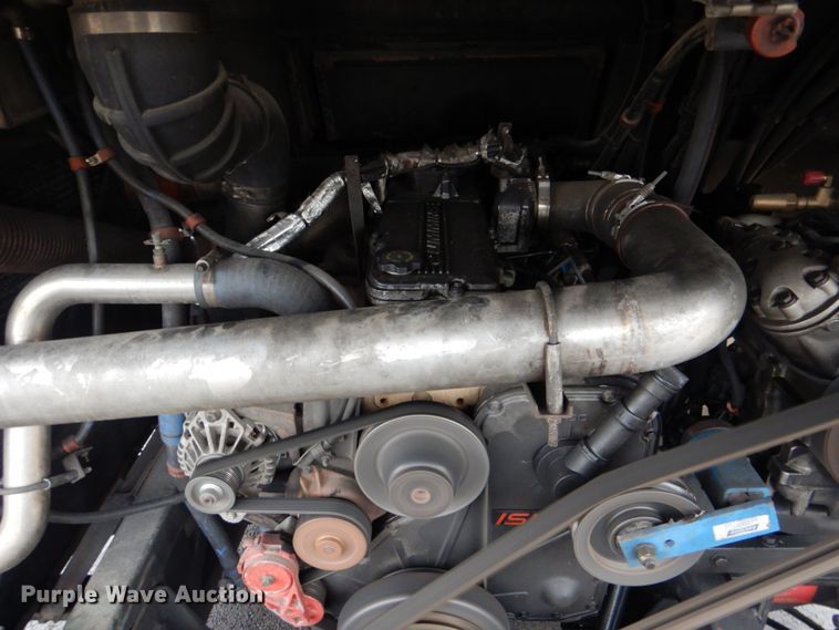 image for item FF9151 2006 El Dorado EZ Rider II coach bus