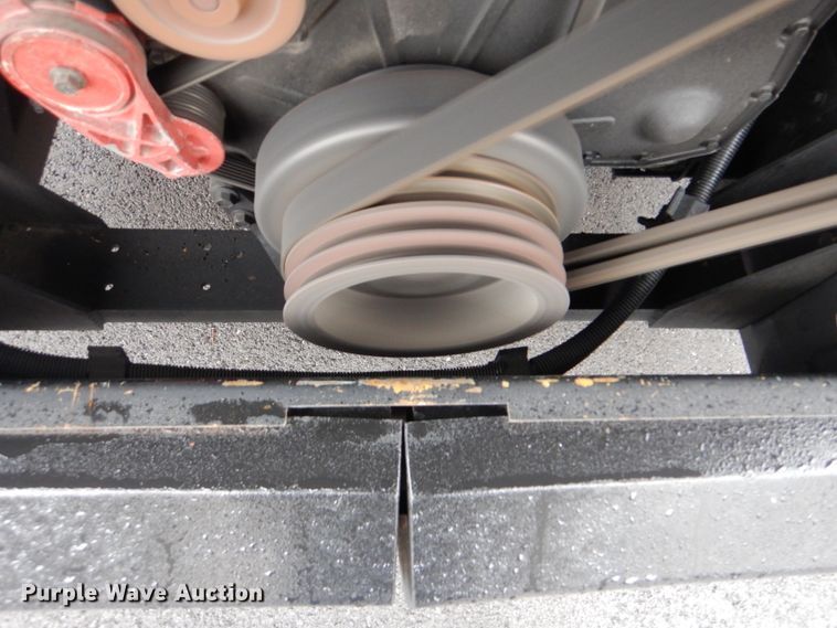 image for item FF9151 2006 El Dorado EZ Rider II coach bus