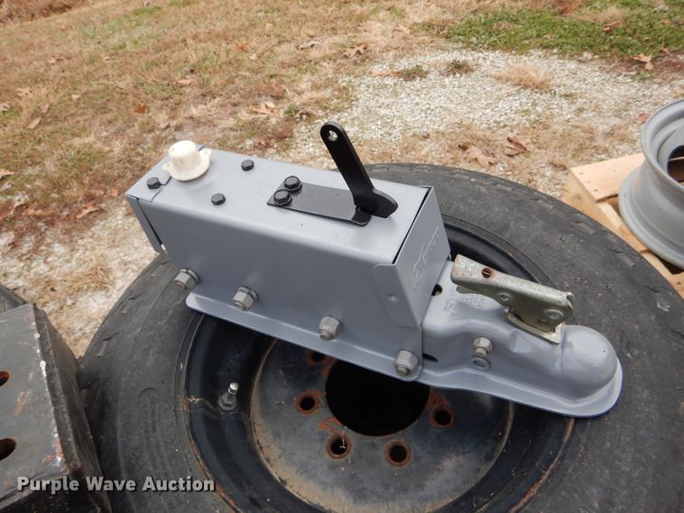 image for item FI9733 Automotive parts