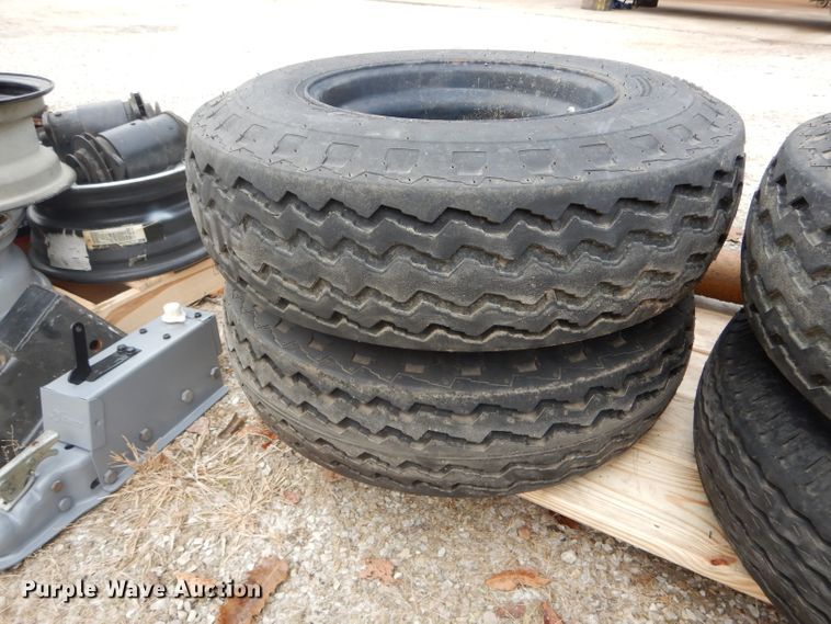 image for item FI9733 Automotive parts