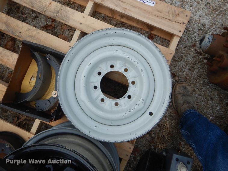 image for item FI9733 Automotive parts