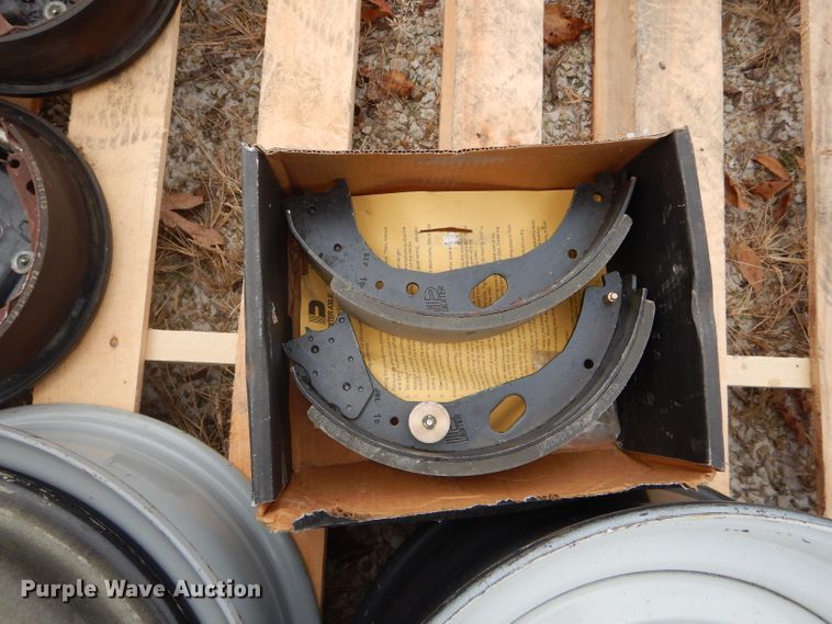 image for item FI9733 Automotive parts