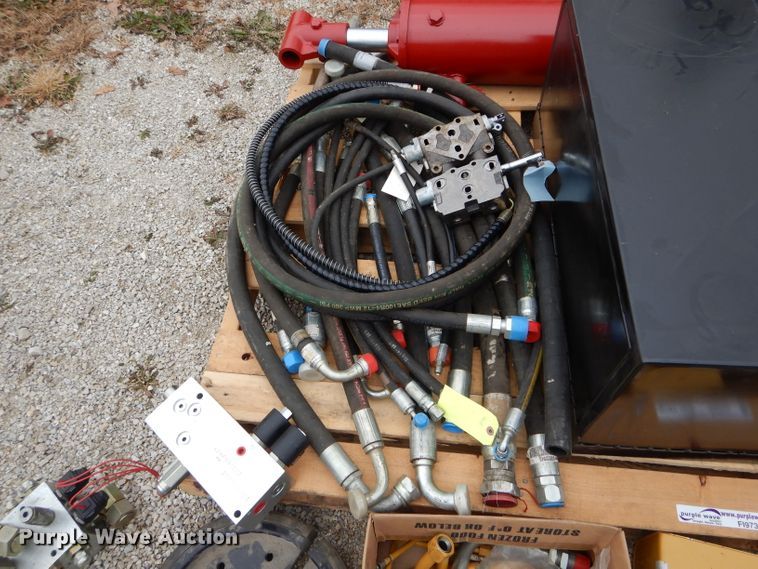 image for item FI9734 Tools