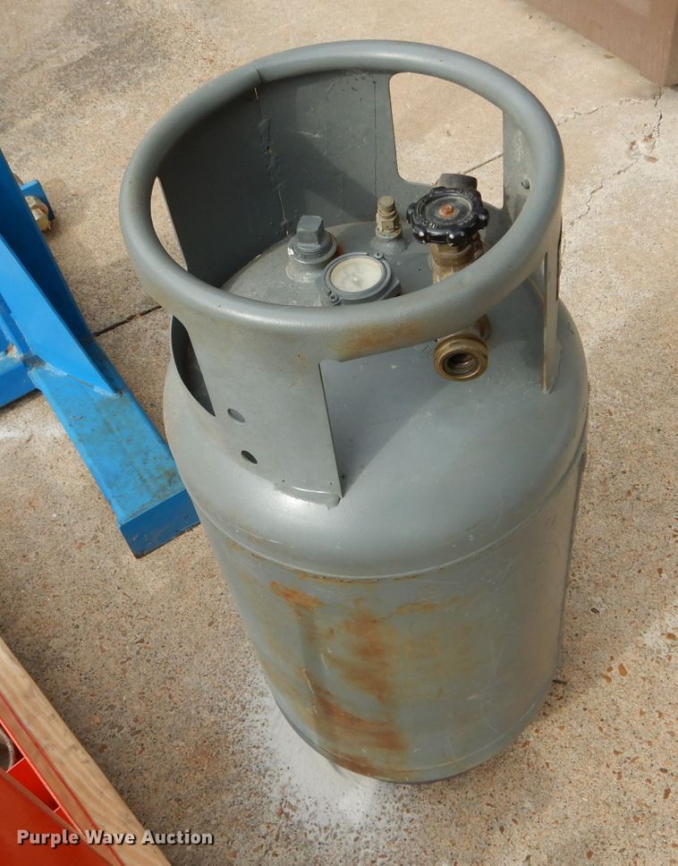 image for item FI9738 Hypertherm Powermax 1650 plasma cutter