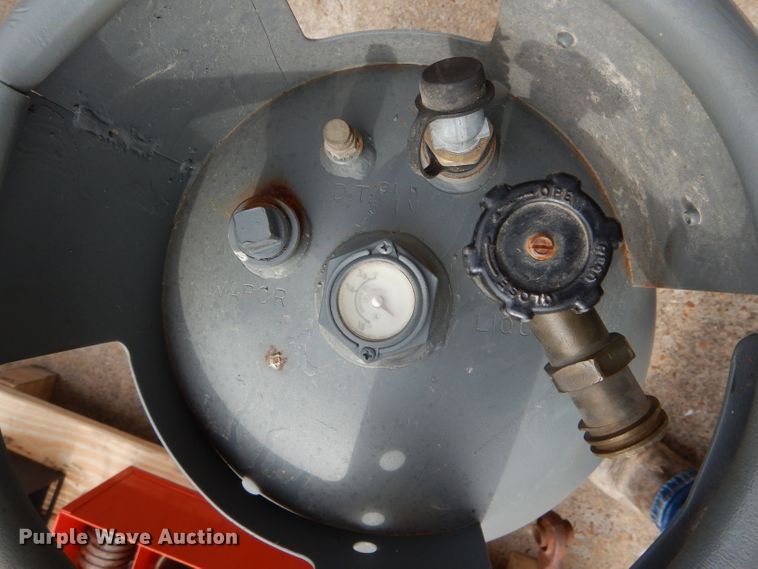 image for item FI9738 Hypertherm Powermax 1650 plasma cutter