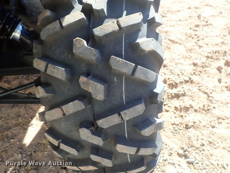 image for item FK9553 2016 John Deere 825i Gator utility vehicle