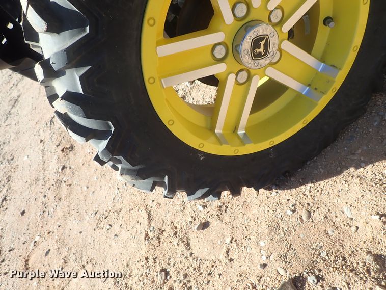 image for item FK9553 2016 John Deere 825i Gator utility vehicle