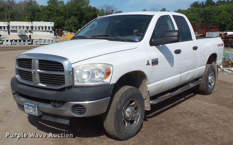 image for item FM9735 2009 Dodge Ram 2500 Quad Cab pickup truck