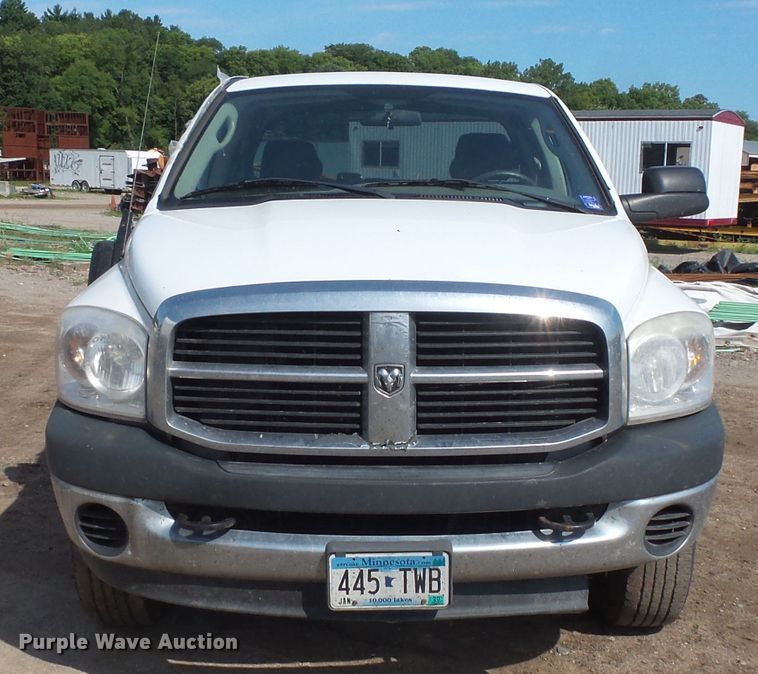 image for item FM9735 2009 Dodge Ram 2500 Quad Cab pickup truck