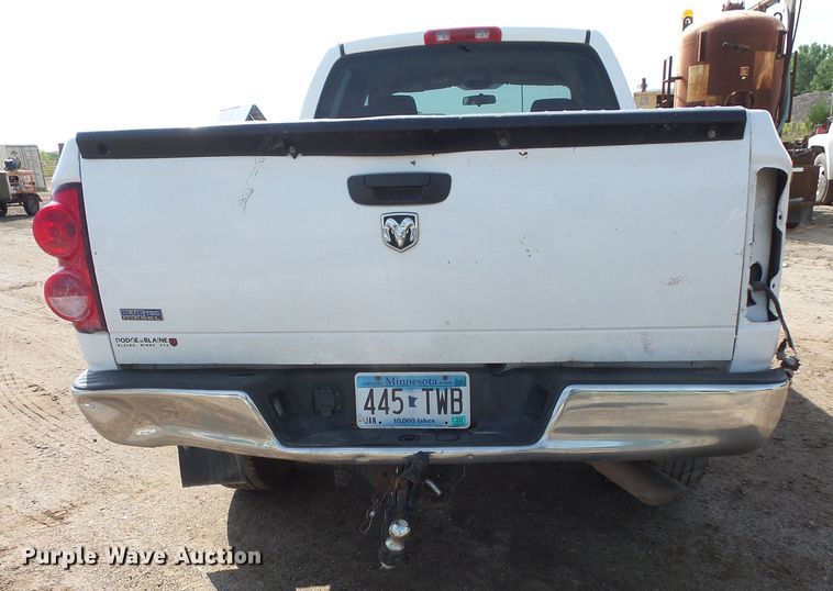 image for item FM9735 2009 Dodge Ram 2500 Quad Cab pickup truck