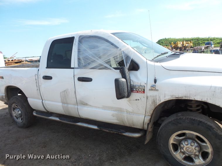 image for item FM9735 2009 Dodge Ram 2500 Quad Cab pickup truck