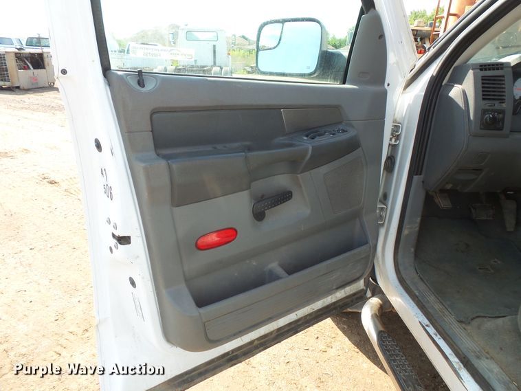 image for item FM9735 2009 Dodge Ram 2500 Quad Cab pickup truck