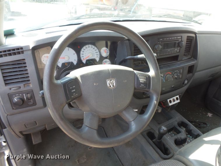 image for item FM9735 2009 Dodge Ram 2500 Quad Cab pickup truck