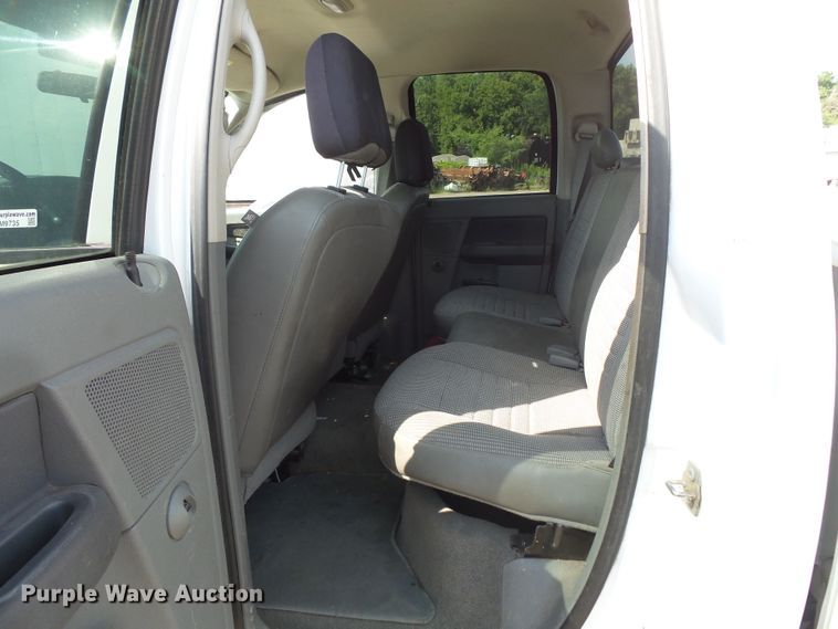 image for item FM9735 2009 Dodge Ram 2500 Quad Cab pickup truck