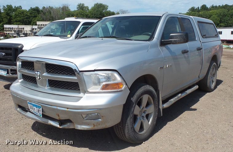 image for item FM9740 2009 Dodge Ram 1500 Quad Cab pickup truck