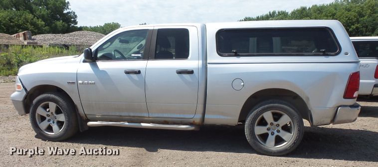 image for item FM9740 2009 Dodge Ram 1500 Quad Cab pickup truck