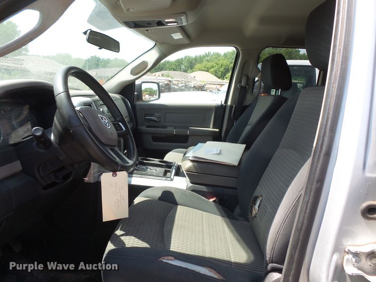 image for item FM9740 2009 Dodge Ram 1500 Quad Cab pickup truck