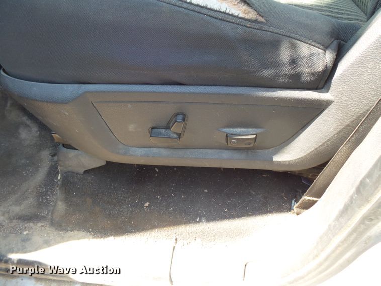 image for item FM9740 2009 Dodge Ram 1500 Quad Cab pickup truck