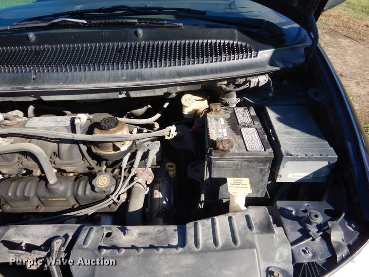 image for item FU9706 2004 Dodge Grand Caravan van