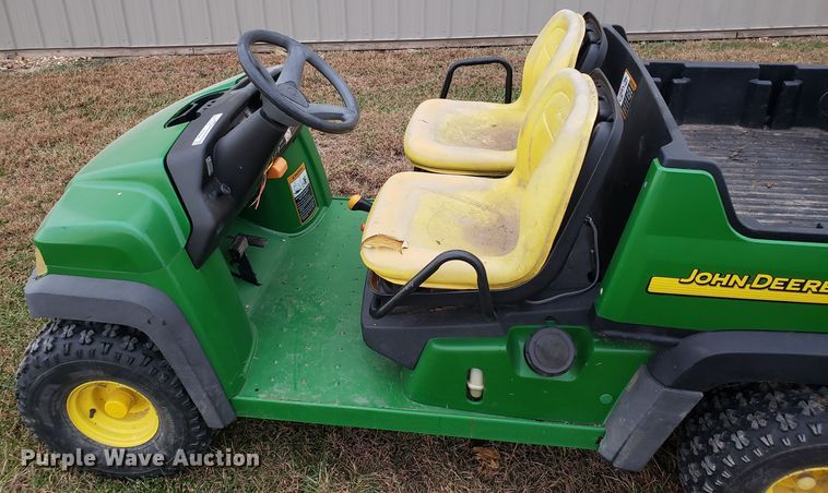 image for item FW9546 John Deere Gator CX utility vehicle