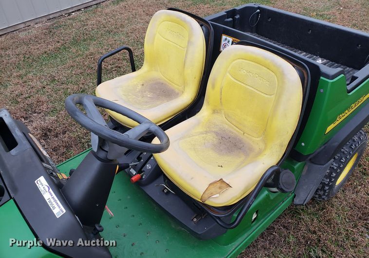 image for item FW9546 John Deere Gator CX utility vehicle